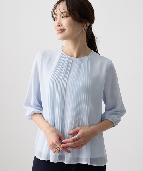 A/C DESIGN BY ALPHA CUBIC(エーシーデザインバイアルファキュービック)の「シフォンプリーツTブラウス(Tシャツ/カットソー・レディース・サックスブルー/ライトグレー/ネイビー・M/L/LL)」の9枚目の写真