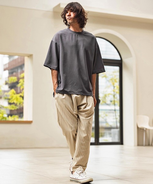 CAMBIO(カンビオ)の「mt10482- 梨地ビッグシルエットTシャツ(HLCM0268)(Tシャツ/カットソー・メンズ・チャコール/ベージュ/ブラック・XL/L/M)」の11枚目の写真