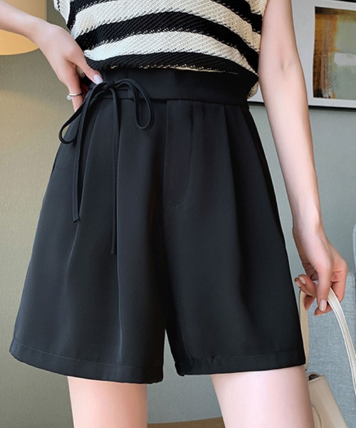 2ly2(トゥーリートゥー)の「タックショートパンツ フレア ハイウエスト ウエストリボン キュロットパンツ 美脚(その他パンツ・レディース・モカ/ブラック・FREE)」の6枚目の写真