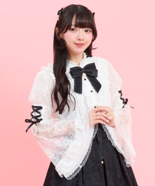 Secret Honey(シークレットハニー)の「レースフレア袖スタンドカラーブラウス(シャツ/ブラウス・レディース・ブラック/グレー/オフホワイト・MEDIUM)」の3枚目の写真
