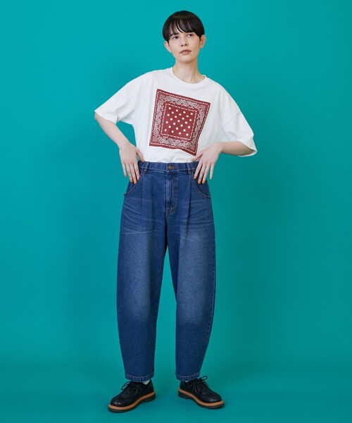 FRAPBOIS(フラボア)の「カーブデニム3 パンツ(その他パンツ・レディース・ブルー/ブラック・3/2/1/0)」の9枚目の写真