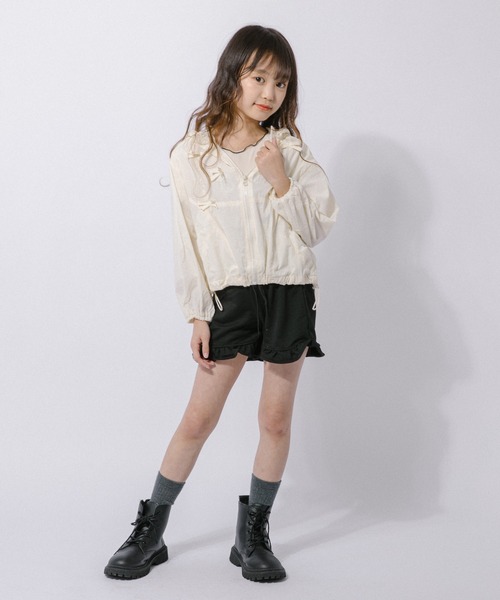 URBAN CHERRY(アーバンチェリー)の「ミニリボンデザインシアーパーカー(パーカー・キッズ・アイボリー・110cm/130cm)」の5枚目の写真