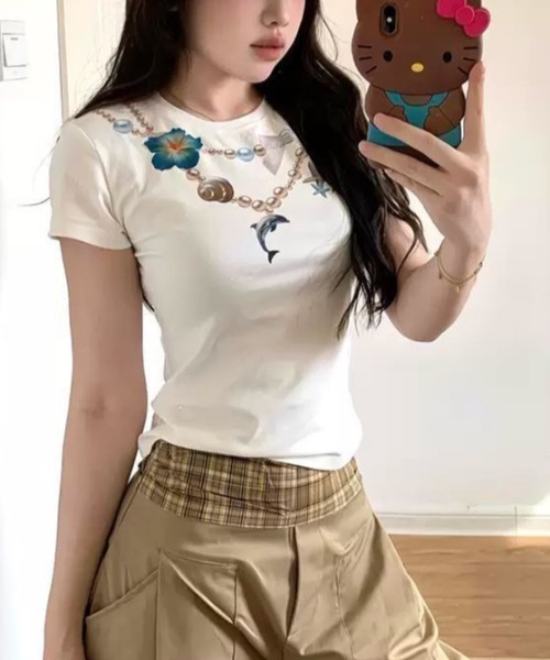 SHEENA（シーナ）の「パールネックレスプリントフィットTシャツ（Tシャツ/カットソー・レディース・ホワイト/ブラック・M）」の7枚目の写真