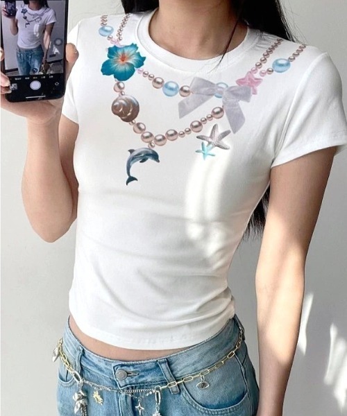 SHEENA（シーナ）の「パールネックレスプリントフィットTシャツ（Tシャツ/カットソー・レディース・ホワイト/ブラック・M）」の11枚目の写真
