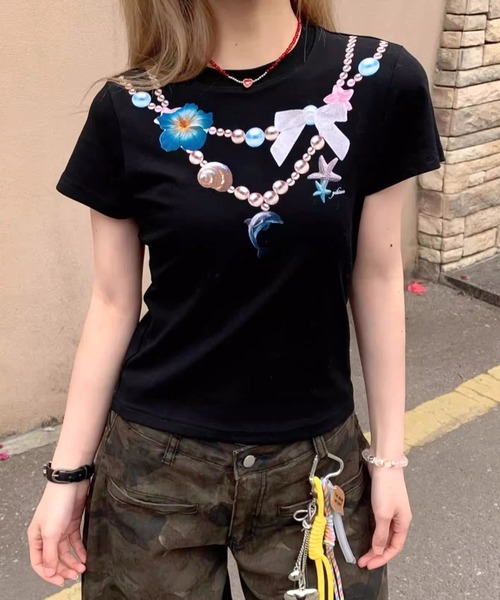 SHEENA（シーナ）の「パールネックレスプリントフィットTシャツ（Tシャツ/カットソー・レディース・ホワイト/ブラック・M）」の13枚目の写真