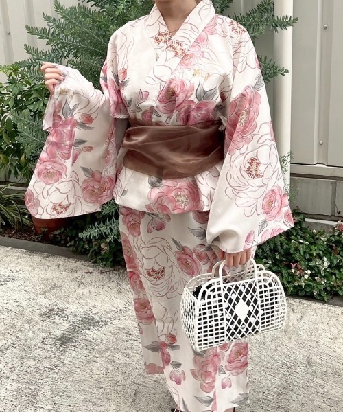 nemne store（ネンネストア）の「2026 浴衣3点セット（浴衣・レディース・ネイビー/ホワイト系/ホワイト系1・SMALL/MEDIUM）」の7枚目の写真