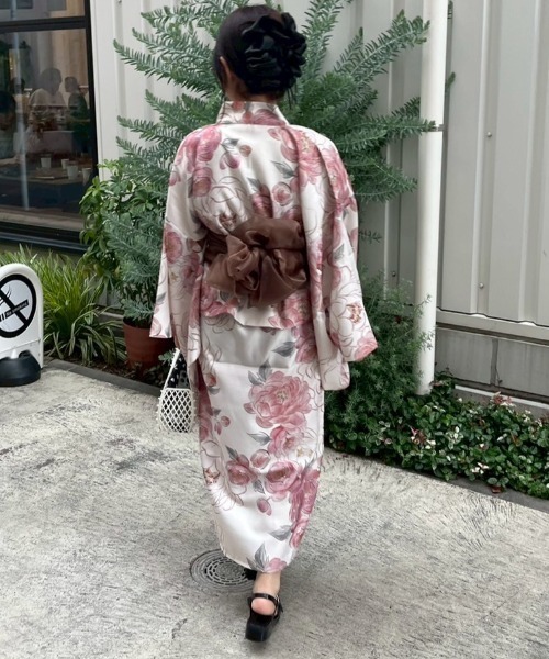 nemne store（ネンネストア）の「2026 浴衣3点セット（浴衣・レディース・ネイビー/ホワイト系/ホワイト系1・SMALL/MEDIUM）」の9枚目の写真
