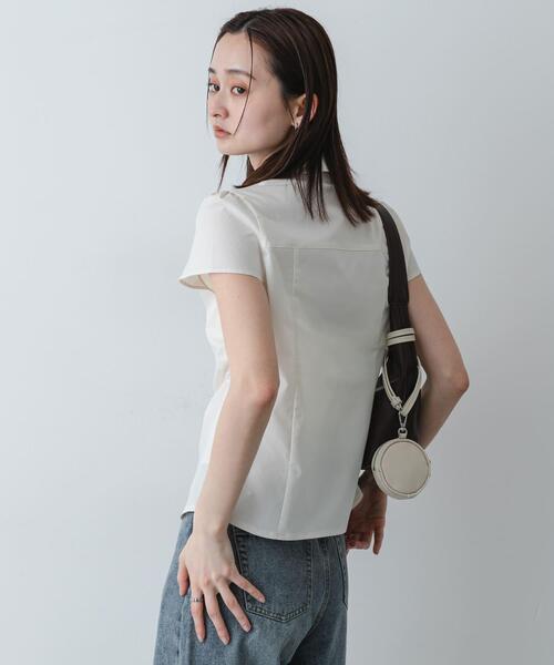 SENSE OF PLACE by URBAN RESEARCH(センスオブプレイスバイアーバンリサーチ)の「パフスリーブコンパクトギャザーシャツ(シャツ/ブラウス・レディース・アイボリー/チャコールグレー/ブルー系その他・ONE)」の9枚目の写真