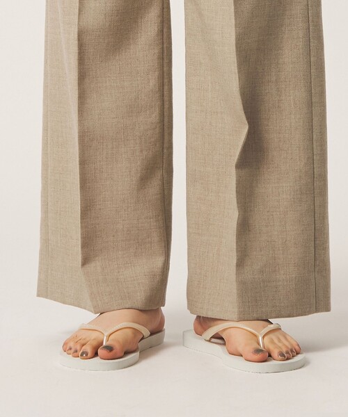 ODETTE E ODILE（オデットエオディール）の「＜Havaianas＞ slim（サンダル・レディース・ホワイト/ネイビー・22cm/23cm/24.5cm）」の3枚目の写真