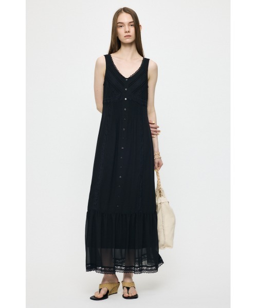 MOUSSY(マウジー)の「PIN TUCK CHIFFON マキシドレス(ワンピース・レディース・ブラウン/ブラック/アイボリー・1/2)」の4枚目の写真