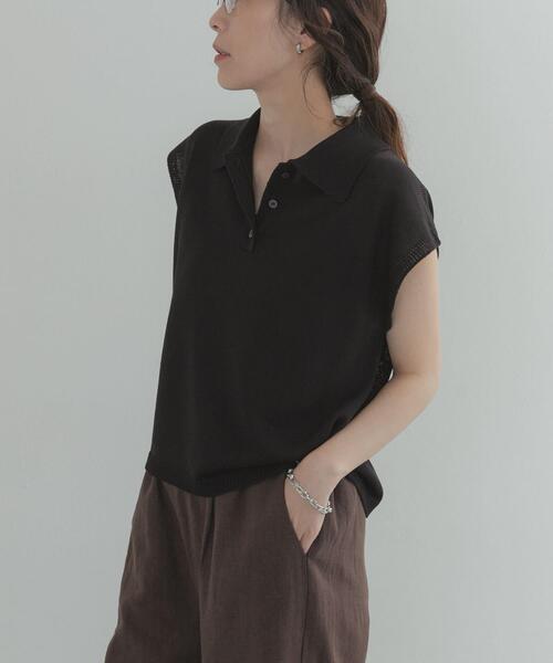 URBAN RESEARCH DOORS(アーバンリサーチドアーズ)の「『WEB限定』フレンチスリーブポロニット(ニット/セーター・レディース・ベージュ/レッド/ブラック・FREE)」の8枚目の写真