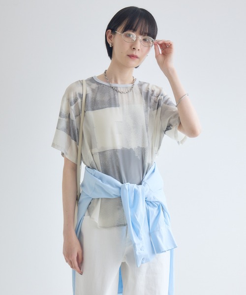 Paradise Picnic(パラダイスピクニック)の「TRANOI. ウォーターペイントプリントブラウス(シャツ/ブラウス・レディース・ブラック/グレー/ブルー・FREE)」の21枚目の写真