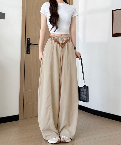 Miniministore(ミニミニストア)の「ワイドカーブパンツカーゴイージーパンツ夏(デニムパンツ・レディース・ベージュ/ホワイト/ネイビー/ブラック・FREE)」の1枚目の写真