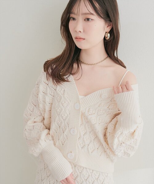 natural couture(ナチュラルクチュール)の「【6/12~6/14限定受注販売】前後2WAYケーブル編みニット(ニット/セーター・レディース・チャコールグレー/ブラック/アイボリー/ボルドー・FREE)」の10枚目の写真