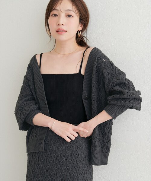 natural couture(ナチュラルクチュール)の「【6/12~6/14限定受注販売】前後2WAYケーブル編みニット(ニット/セーター・レディース・チャコールグレー/ブラック/アイボリー/ボルドー・FREE)」の17枚目の写真