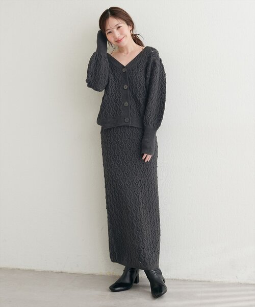natural couture(ナチュラルクチュール)の「【6/12~6/14限定受注販売】前後2WAYケーブル編みニット(ニット/セーター・レディース・チャコールグレー/ブラック/アイボリー/ボルドー・FREE)」の20枚目の写真