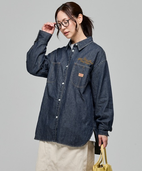 KRIFF MAYER Lady's Collection(クリフメイヤーレディースコレクション)の「カバーオール風デニムシャツチュニック(シャツ/ブラウス・レディース・ストライプ/ブラック/ダークブルー/ライトブルー・MEDIUM/LARGE)」の3枚目の写真