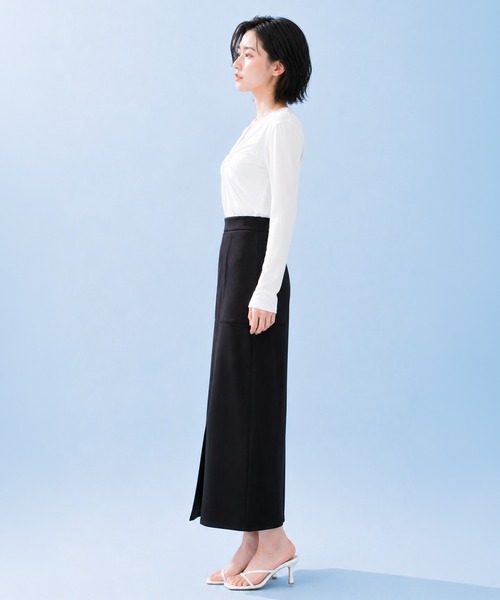 by LEGNA(バイレグナ)の「COOLIFYツイストデザインプルオーバー(Tシャツ/カットソー・レディース・ブラック/ダークグレー/ホワイト・SMALL/MEDIUM/X-LARGE/LARGE)」の20枚目の写真