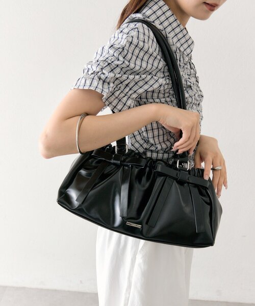 mystic(ミスティック)の「リボンギャザーBAG(トートバッグ・レディース・ベージュ/ブラック・ONE SIZE)」の4枚目の写真