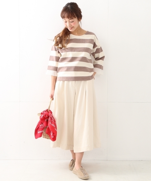 Ray BEAMS（レイビームス）の「Ray BEAMS / ボーダー プリーツ カフス プルオーバー（Tシャツ/カットソー・レディース・ブラック/ベージュ・ONE SIZE）」の4枚目の写真