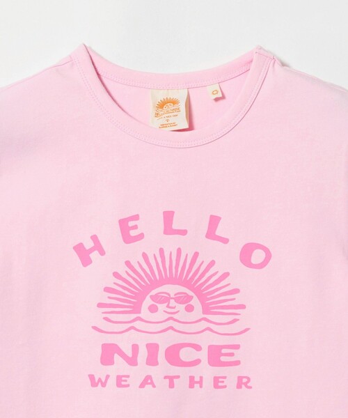 NICE WEATHER(ナイスウェザー)の「【別注】<HELLO SUNRISE>ウィメンズ ロゴプリント Tシャツ(Tシャツ/カットソー・レディース・ライトピンク/ホワイト・M/S)」の4枚目の写真
