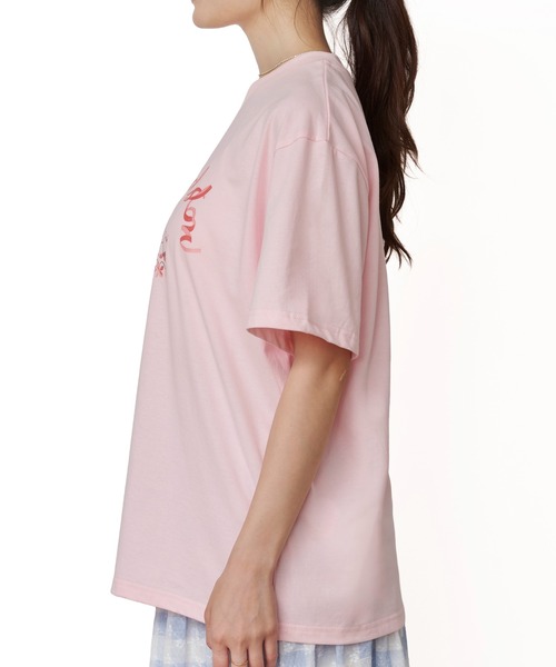 Cath Kidston(キャスキッドソン)の「オーバーサイズTシャツ Flower Bunch(Tシャツ/カットソー・レディース・ホワイト/ライトピンク/ライトイエロー/サックスブルー/ネイビー・FREE)」の21枚目の写真
