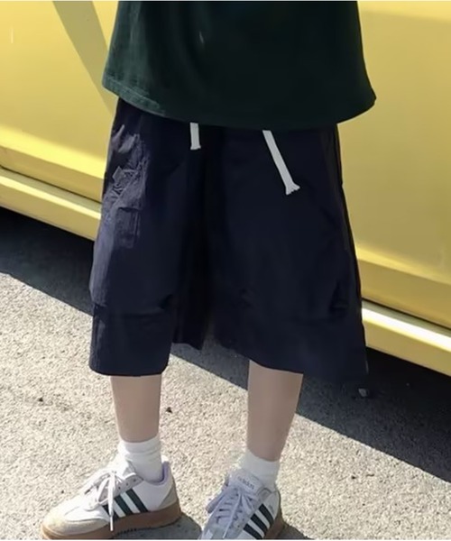 AsheKsha（アシクシャ）の「ルーズフィットのワークスタイル 7分丈ワイドパンツ（その他パンツ・レディース・ベージュ/ネイビー・F）」の8枚目の写真