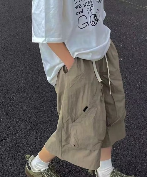 AsheKsha（アシクシャ）の「ルーズフィットのワークスタイル 7分丈ワイドパンツ（その他パンツ・レディース・ベージュ/ネイビー・F）」の15枚目の写真
