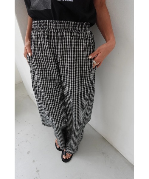 TRUNC(トランクエイティーエイト)の「Check Curve Pants(その他パンツ・レディース・ブラック/ブルー・FREE)」の4枚目の写真