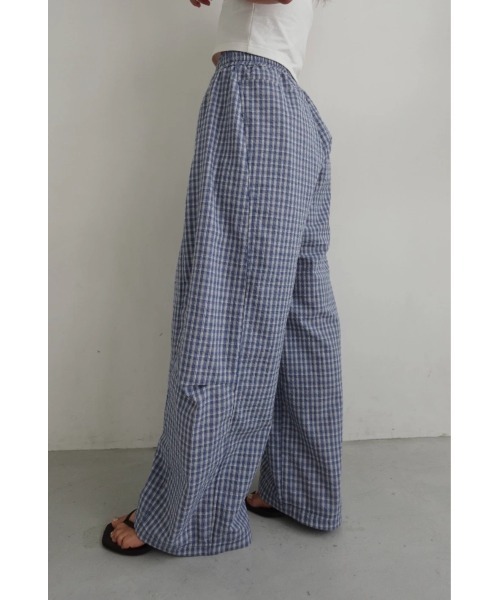 TRUNC(トランクエイティーエイト)の「Check Curve Pants(その他パンツ・レディース・ブラック/ブルー・FREE)」の18枚目の写真