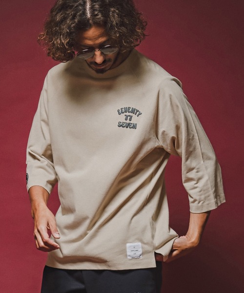 seventy seven(セブンティセブン)の「mlt5782- middle oz half sleeve t-shirt (funny arch) ラグランスリーブカットソー(7726W120)(Tシャツ/カットソー・メンズ・ホワイト/ブラック/ストーン・S/M/L/XL)」の3枚目の写真