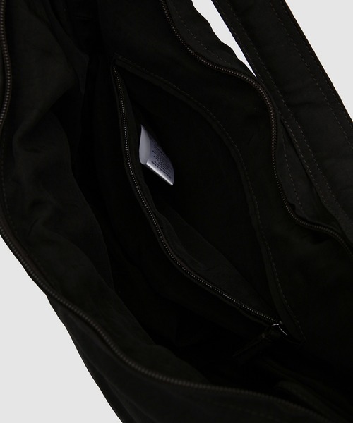 LEMAIRE(ルメール)の「MEDIUM SOFT GAME BAG(ショルダーバッグ・メンズ・ブラウン/ブラウン系その他/グレー・ONE SIZE)」の10枚目の写真