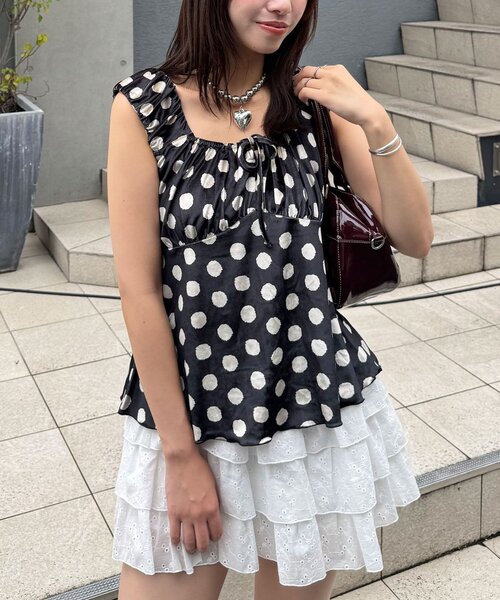 CIAOPANIC(チャオパニック)の「(ドット柄/花柄)ショルダーギャザーベロアビスチェ(Tシャツ/カットソー・レディース・ベージュ/レッド系その他/オレンジ/ブラック系その他/レッド/ブラック・ONE SIZE)」の12枚目の写真