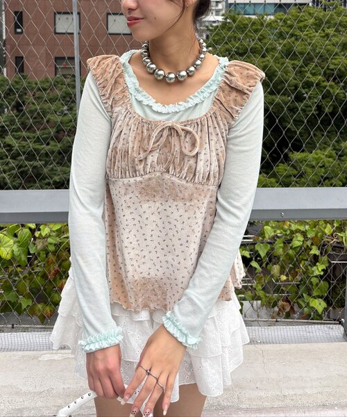 CIAOPANIC(チャオパニック)の「(ドット柄/花柄)ショルダーギャザーベロアビスチェ(Tシャツ/カットソー・レディース・ベージュ/レッド系その他/オレンジ/ブラック系その他/レッド/ブラック・ONE SIZE)」の19枚目の写真