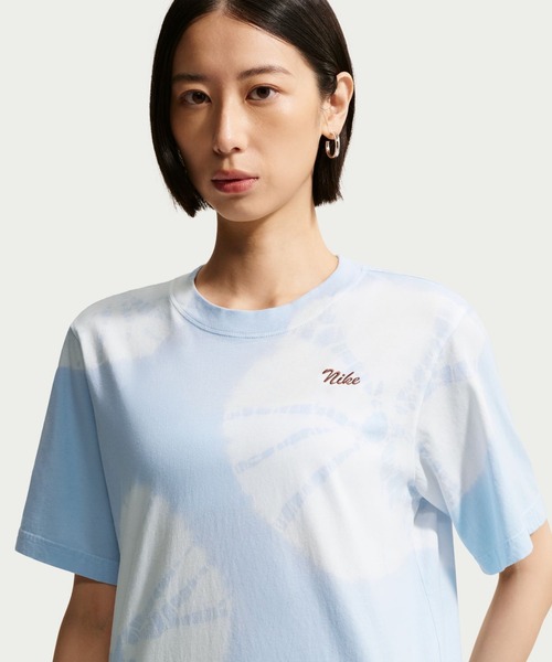 NIKE（ナイキ）の「NIKE ナイキ NSW S/S Tシャツ（Tシャツ/カットソー・レディース・サックスブルー/ペールイエロー・S/M/L/XL）」の10枚目の写真