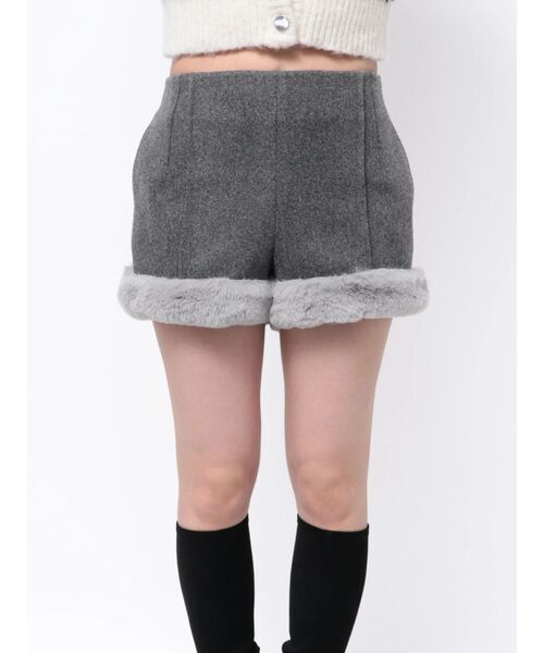 EATME(イートミー)の「フェイクファートリムショートパンツ(その他パンツ・レディース・アイボリー/グレー/ブラック・FREE)」の8枚目の写真