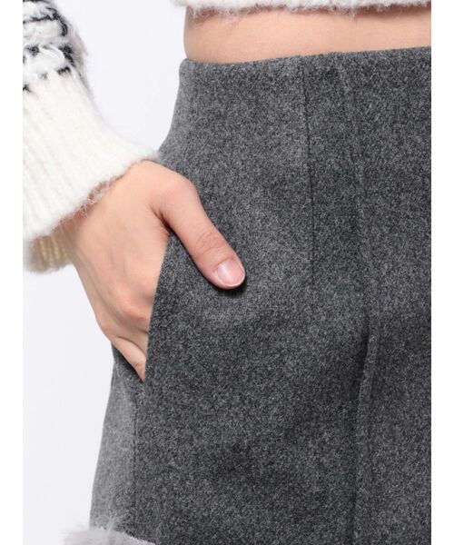 EATME(イートミー)の「フェイクファートリムショートパンツ(その他パンツ・レディース・アイボリー/グレー/ブラック・FREE)」の12枚目の写真