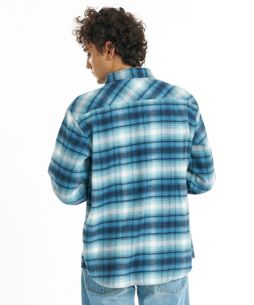 BILLABONG(ビラボン)の「BILLABONG メンズ COASTLINE FLANNEL 長袖シャツ 【2026年秋冬モデル】/ビラボンチェックネルシャツ(シャツ/ブラウス・メンズ・ブルー系その他/レッド系その他/ブラック/オフホワイト・MEDIUM/X-LARGE/LARGE)」の10枚目の写真