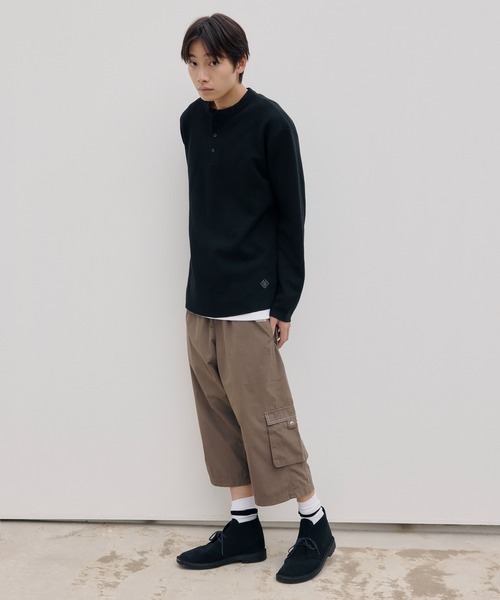 DAWNCE（ダウンス）の「【AKI・三嶋ひな 着用】ヘンリーネックワッフルロンＴ（Tシャツ/カットソー・メンズ・ホワイト/ブラック・L/M）」の11枚目の写真