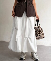 ランダムタックスカート