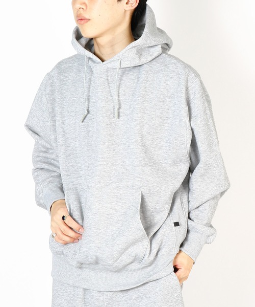 DAIWA PIER39（ダイワピア39）の「TECH SWEAT HOODIE BE-52026W（パーカー・メンズ・イエロー/グリーン/グレー/ブラック/ブラウン・MEDIUM/SMALL/LARGE/X-LARGE）」の2枚目の写真