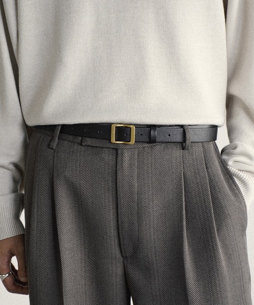 WYM LIDNM(ウィム バイ リドム)の「ANILINE LEATHER HOOK BELT(ベルト・メンズ・ブラック/ダークブラウン・M/L)」の3枚目の写真