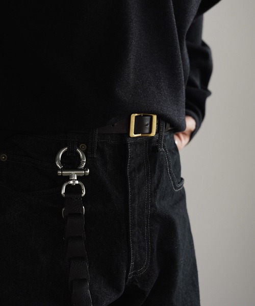 WYM LIDNM(ウィム バイ リドム)の「ANILINE LEATHER HOOK BELT(ベルト・メンズ・ブラック/ダークブラウン・M/L)」の13枚目の写真