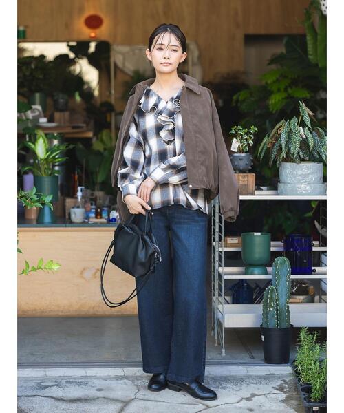 Te chichi(テチチ)の「ミッドライズストレートワイドデニムパンツ(その他パンツ・レディース・ネイビー/ブルー・S/M)」の4枚目の写真