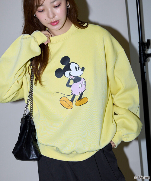 PUBLUX(パブリュクス)の「PUBLUX/パブリュクス Mickey Mouse/ミッキーマウス/ プリントスウェット 限定展開(スウェット・メンズ・チャコールグレー/イエロー/ブラウン/ライトグレー・SMALL/MEDIUM/LARGE)」の11枚目の写真