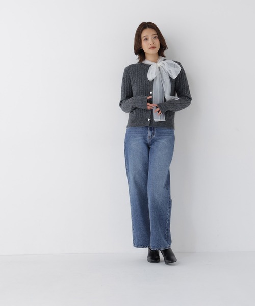 NATURAL BEAUTY BASIC（ナチュラルビューティーベーシック）の「アソートボタンケーブルカーディガン（カーディガン/ボレロ・レディース・チャコールグレー/ブルー/オフホワイト・FREE）」の14枚目の写真