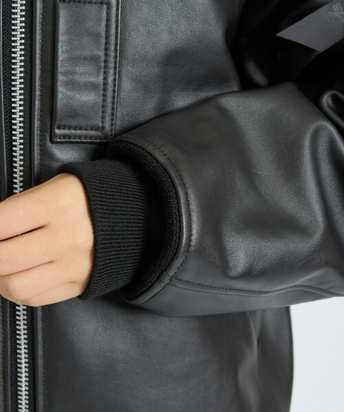 Alpha Industries(アルファインダストリーズ)の「【Alpha Industries/アルファ インダストリーズ】LEATHER MA-1 FLIGHT JACKET / リアルレザー / ユニセックス(JAPAN EXCLUSIVE)(ライダースジャケット・メンズ・ブラック・M/L/XL)」の9枚目の写真