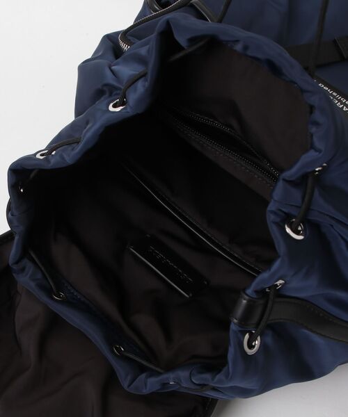 DSQUARED2（ディースクエアード）の「Dsquared2 heritage Backpacks/0261（バックパック/リュック・メンズ・ネイビー・FREE）」の4枚目の写真