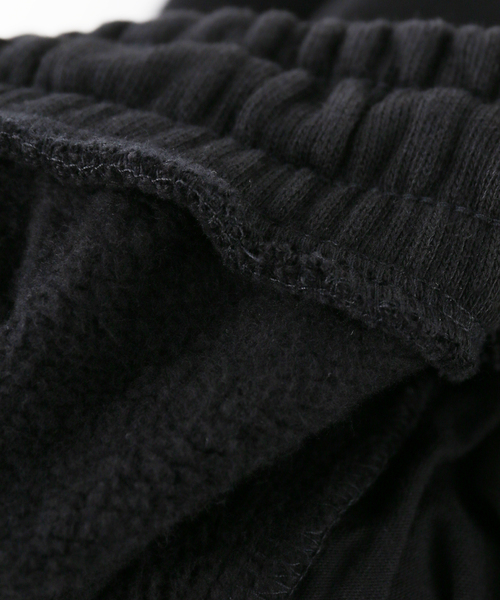 Carhartt WIP(カーハートダブリューアイピー)の「CARHARTT WIP / カーハート ダブリューアイピー W' Cassie Sweat Pant(スウェットパンツ・レディース・ブラック/ブラウン・X-SMALL)」の4枚目の写真