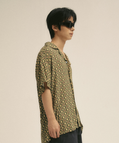 VILLA RAY（ヴィラ・レイ）の「オリーブクラブ メンズ ビスコースシャツ（シャツ/ブラウス・メンズ・その他・MEDIUM/LARGE/X-LARGE）」の3枚目の写真